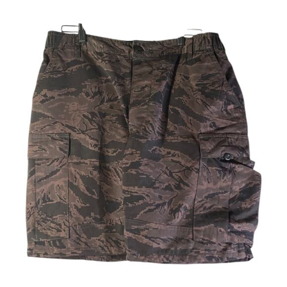 Vintage US Air Force Camo Cargo Shorts 34 - Picture 1 of 7